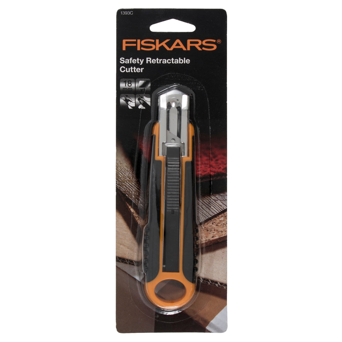 FISKARS Safety Retractable Cutter: 18mm