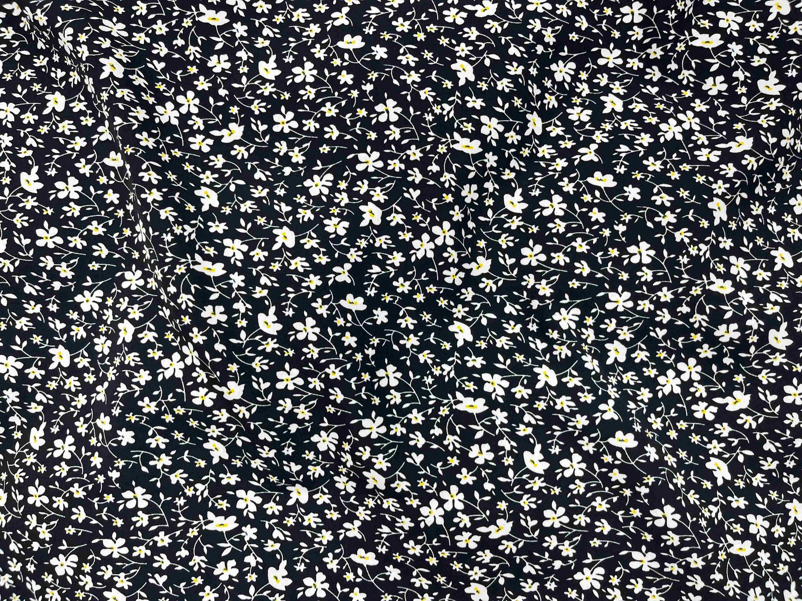 Black Daisy - Printed Crepe Special