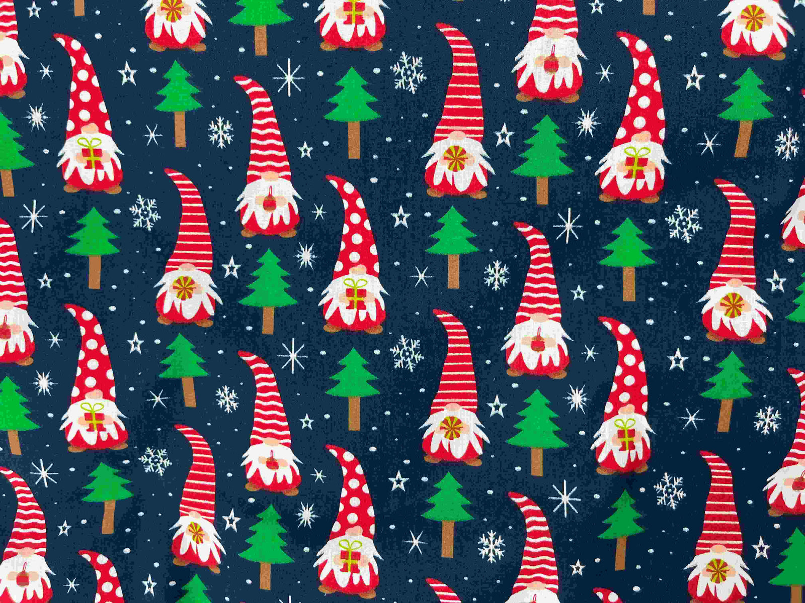 Christmas Dwarf 2 - Poly/Cotton Print Fabric - Cheap Fabrics