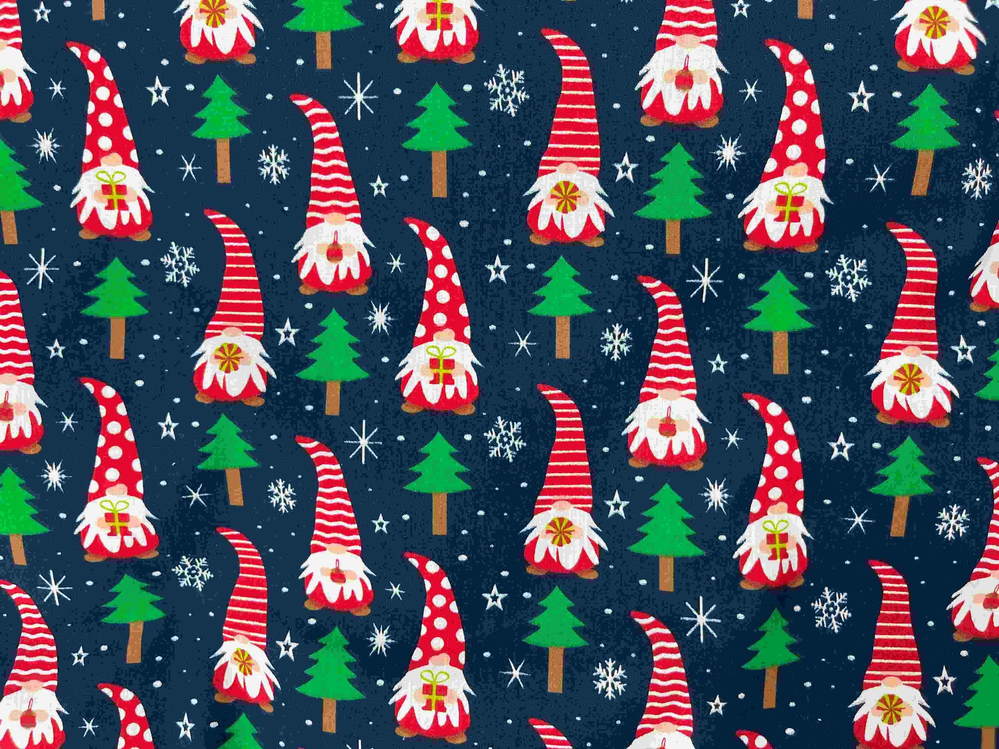 Christmas Dwarf 2 - Poly/Cotton Print Fabric - Cheap Fabrics