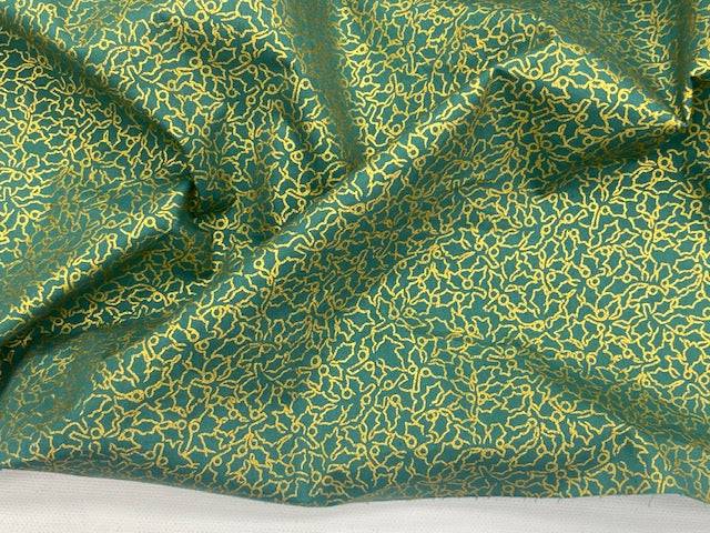 Christmas Holly - Cotton Poplin Patchwork - Cheap Fabrics