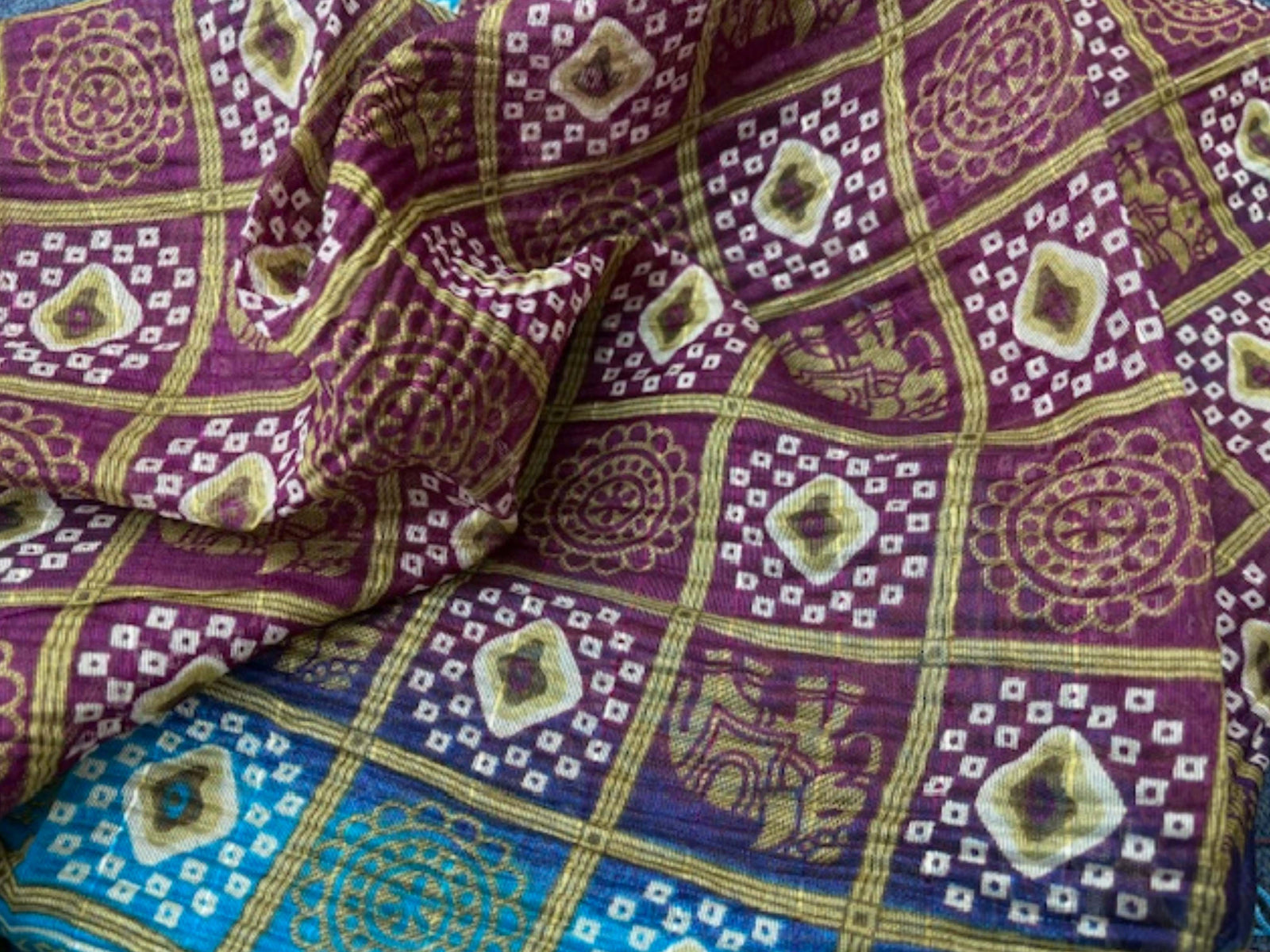 ELEPHANT BLOCK -  LENGTH FABRIC (1.78cms x 1.06cms) - DEFECT - Cheap Fabrics