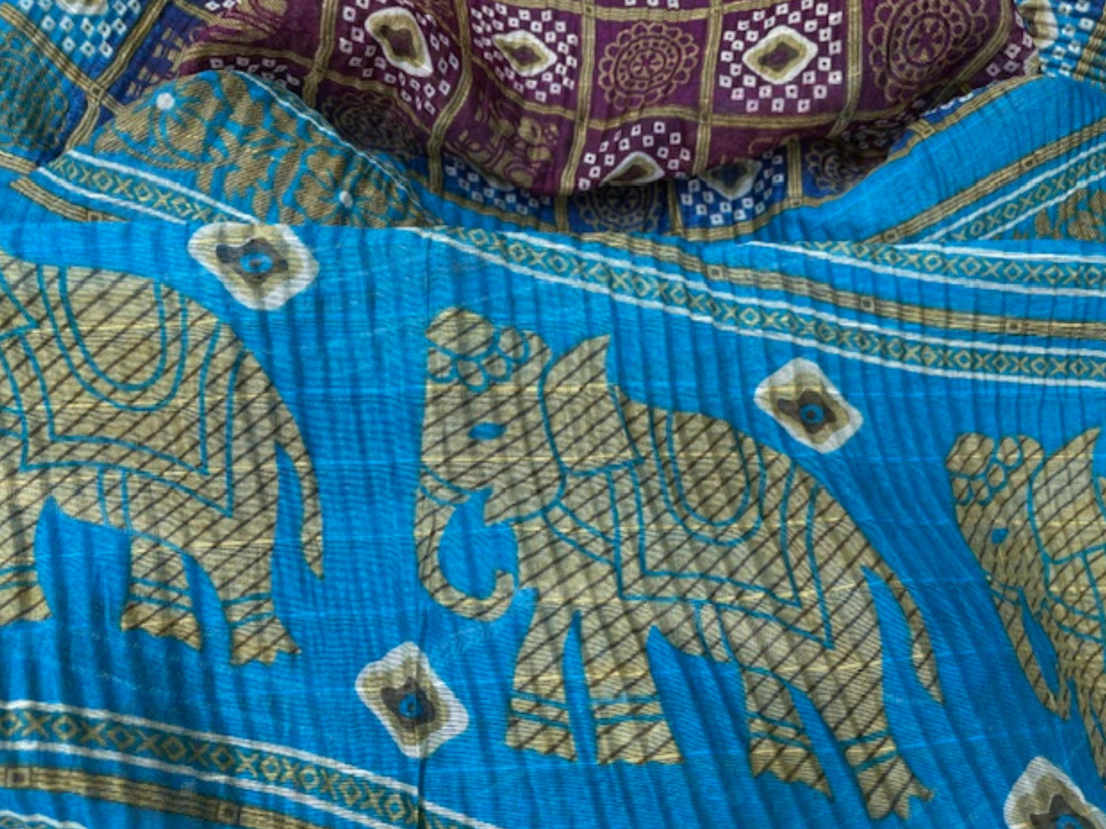 ELEPHANT BLOCK -  LENGTH FABRIC (1.78cms x 1.06cms) - DEFECT - Cheap Fabrics