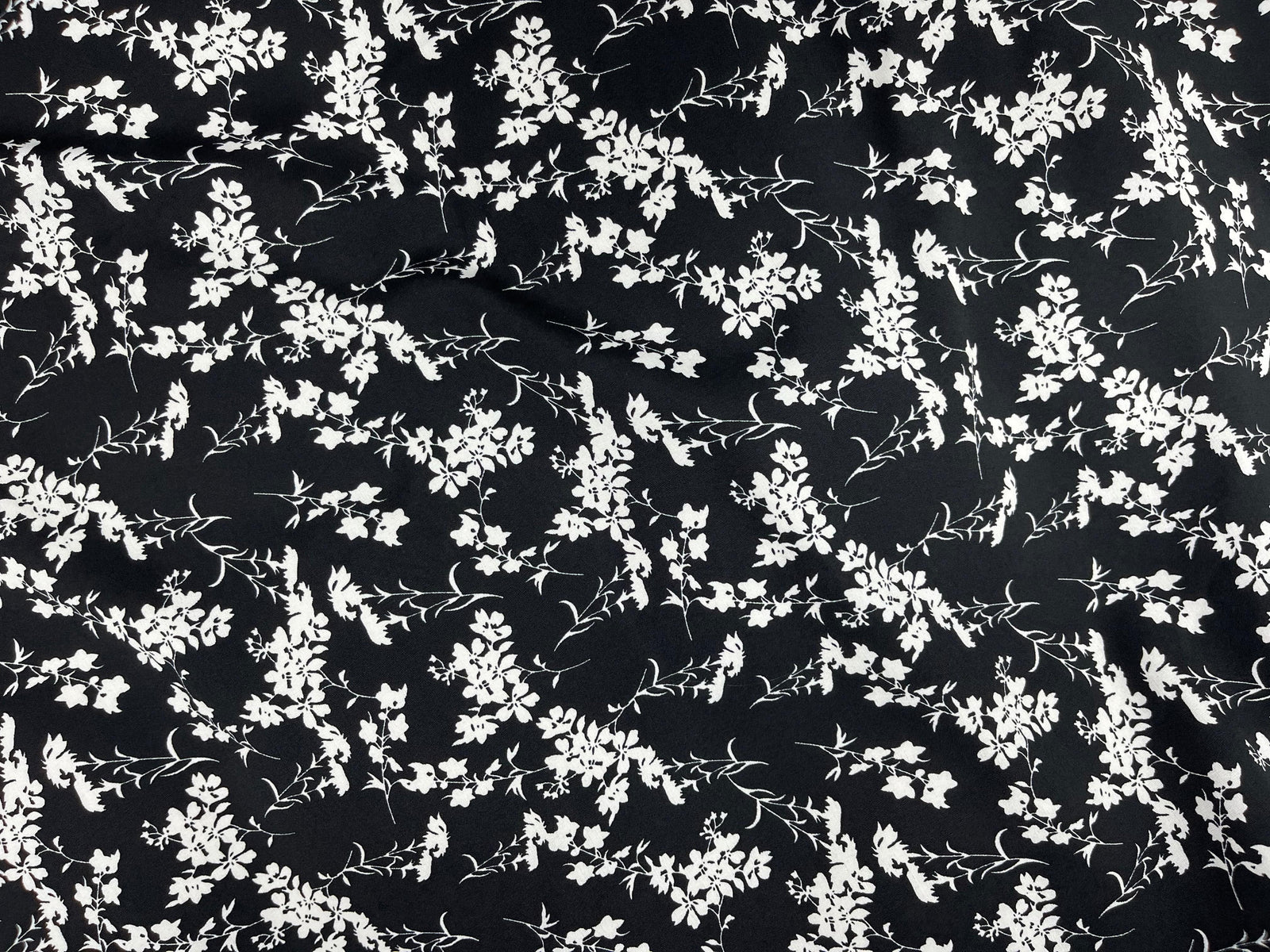 Ivy - Printed Crepe Fabric - Cheap Fabrics