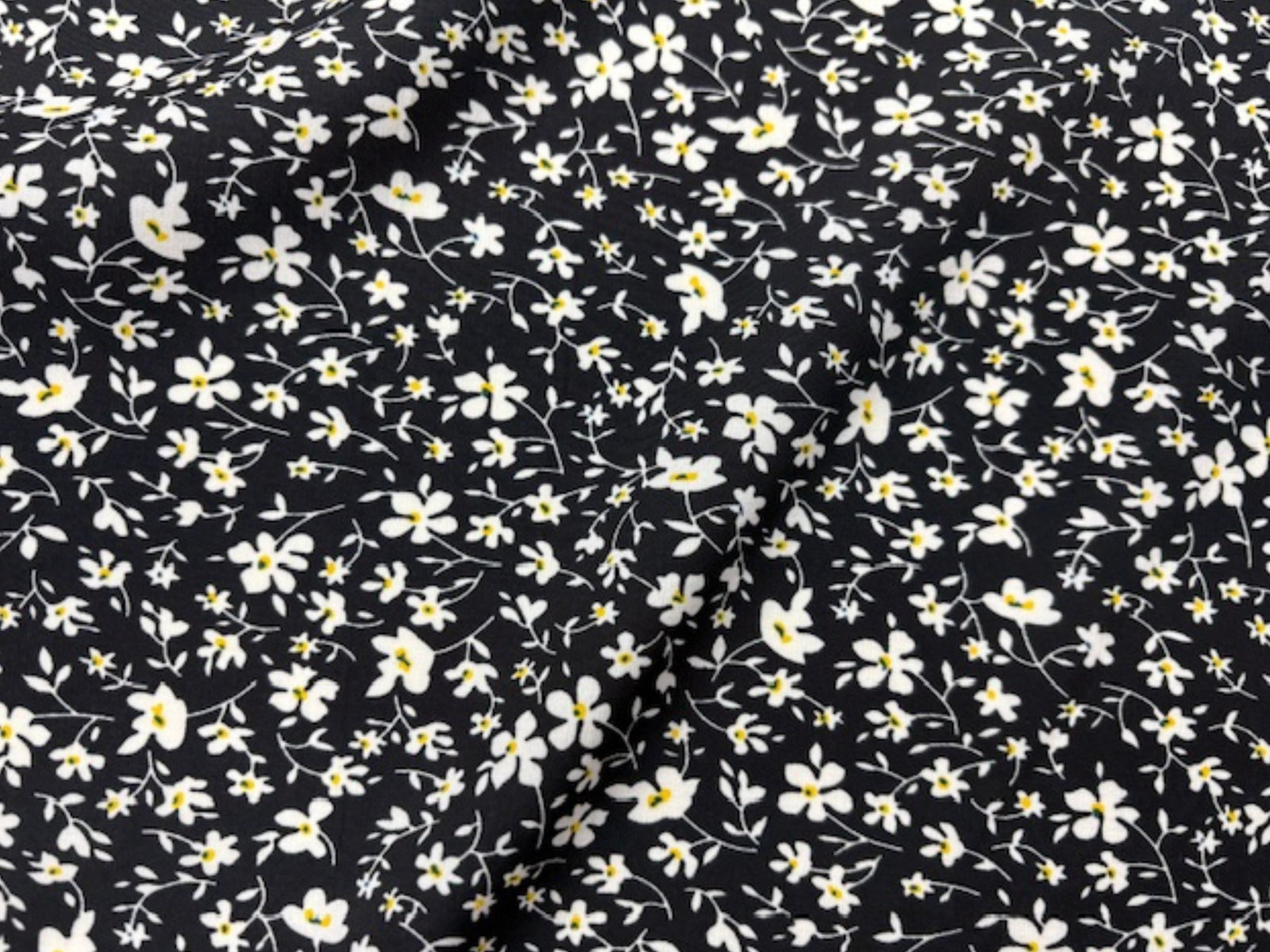 Daisy Print - Printed Crepe Special - Cheap Fabrics