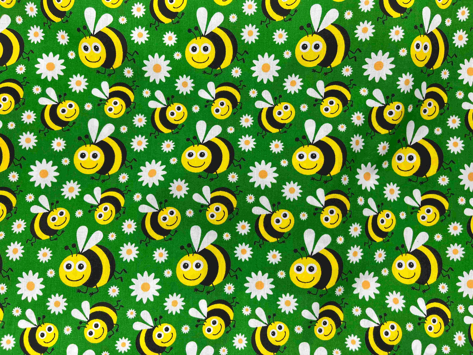 Polycotton Printed Fabric - Daisy Bees - Cheap Fabrics