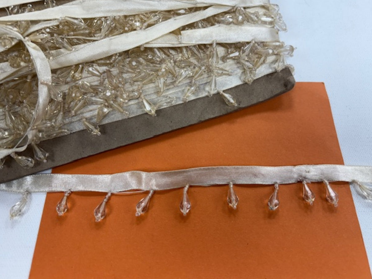 Tear Drop Trim - Cream (DEFECT CLEARANCE) - Cheap Fabrics
