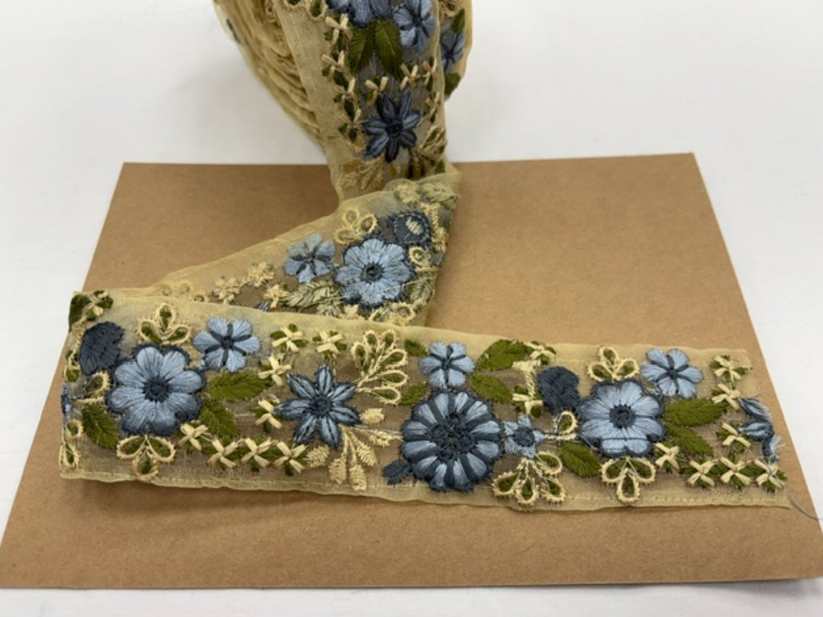 Tulle Ribbon Trim - Chelsea Bloom (45/47mm)