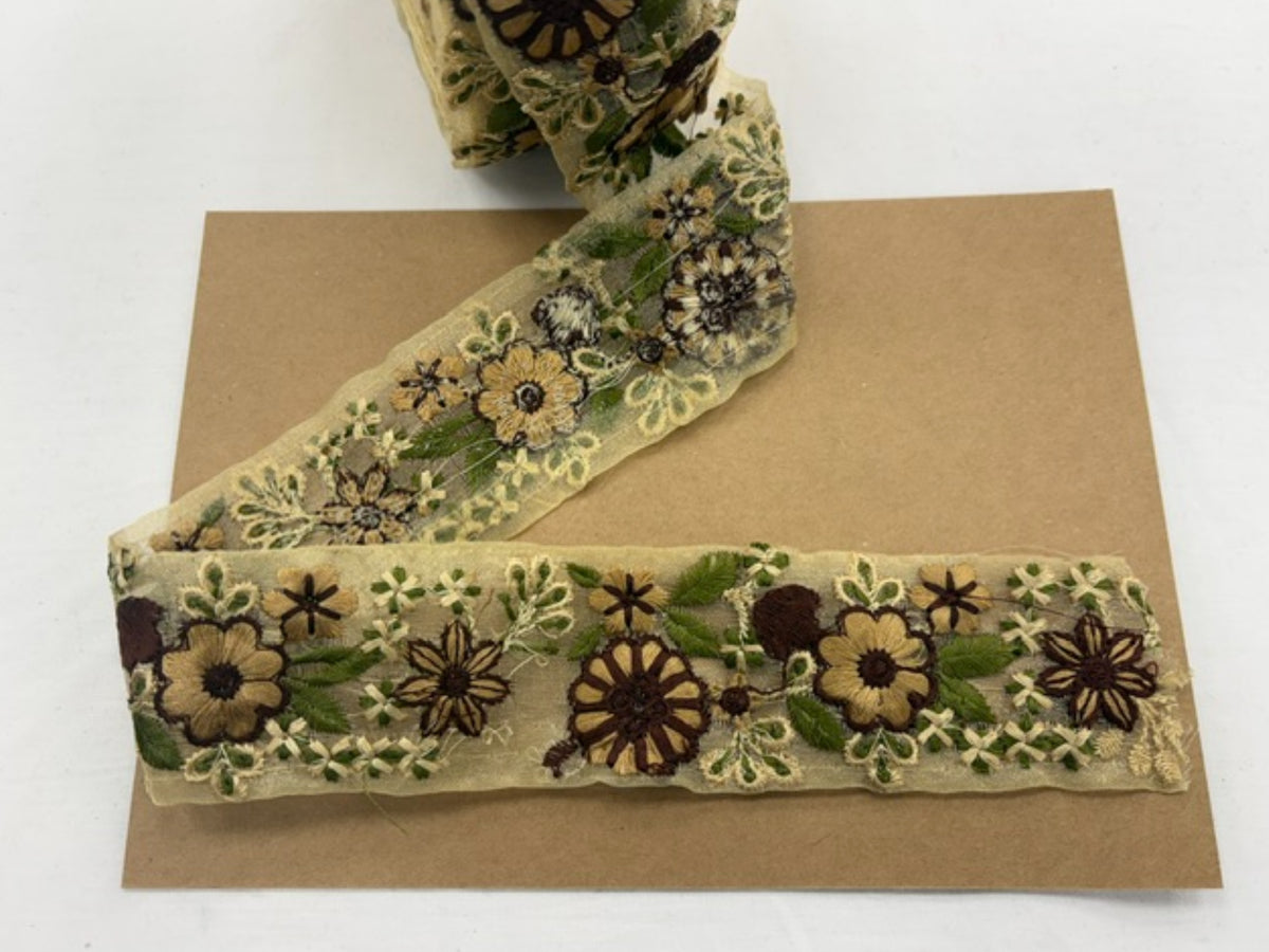 Tulle Ribbon Trim - Chelsea Bloom (45/47mm)