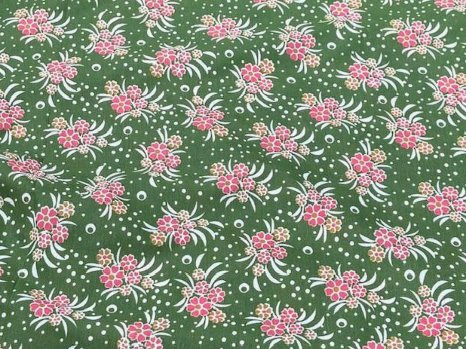 3 Metres for the Price of 2 -  Discount Fabric Bundle - Wild Floral - Cheap Fabrics