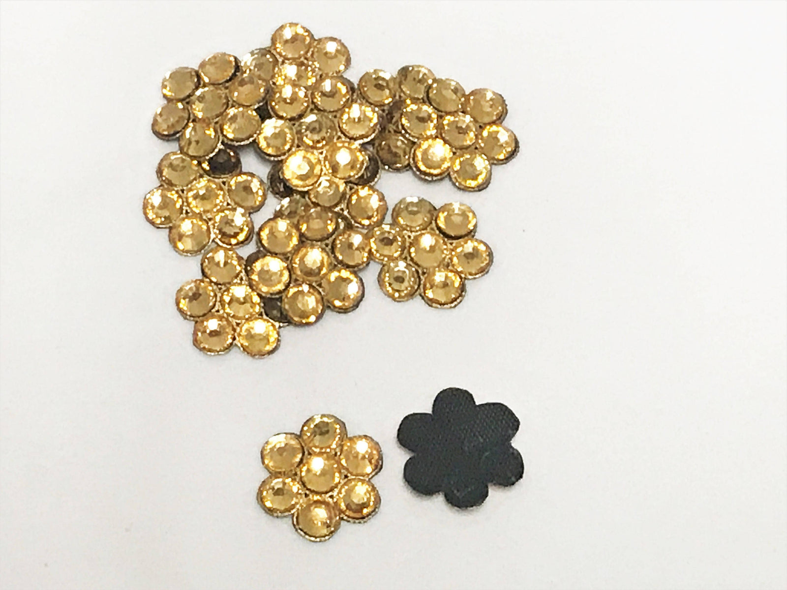 Daisy Motif - Decorative 20mm