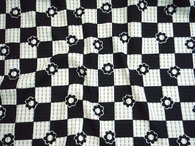 Daisy Check - Basketweave Voile