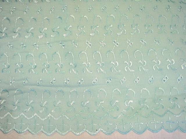 Embroidery Anglais - Swiss Weave Design