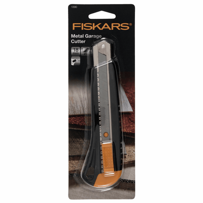 FISKARS Straight Metal Cutter - 18mm