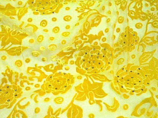 Large Roses - Burn Out Velvet