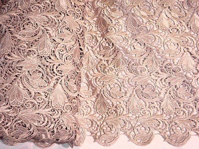 Design 7 - Guipure Lace