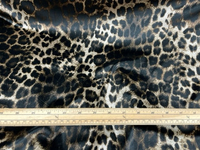 Leopard - Stretch Printed Velvet