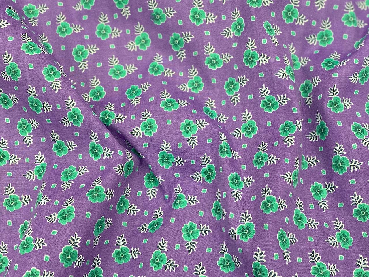 Single Flower Leaf - Poly/Cotton Print - Cheap Fabrics