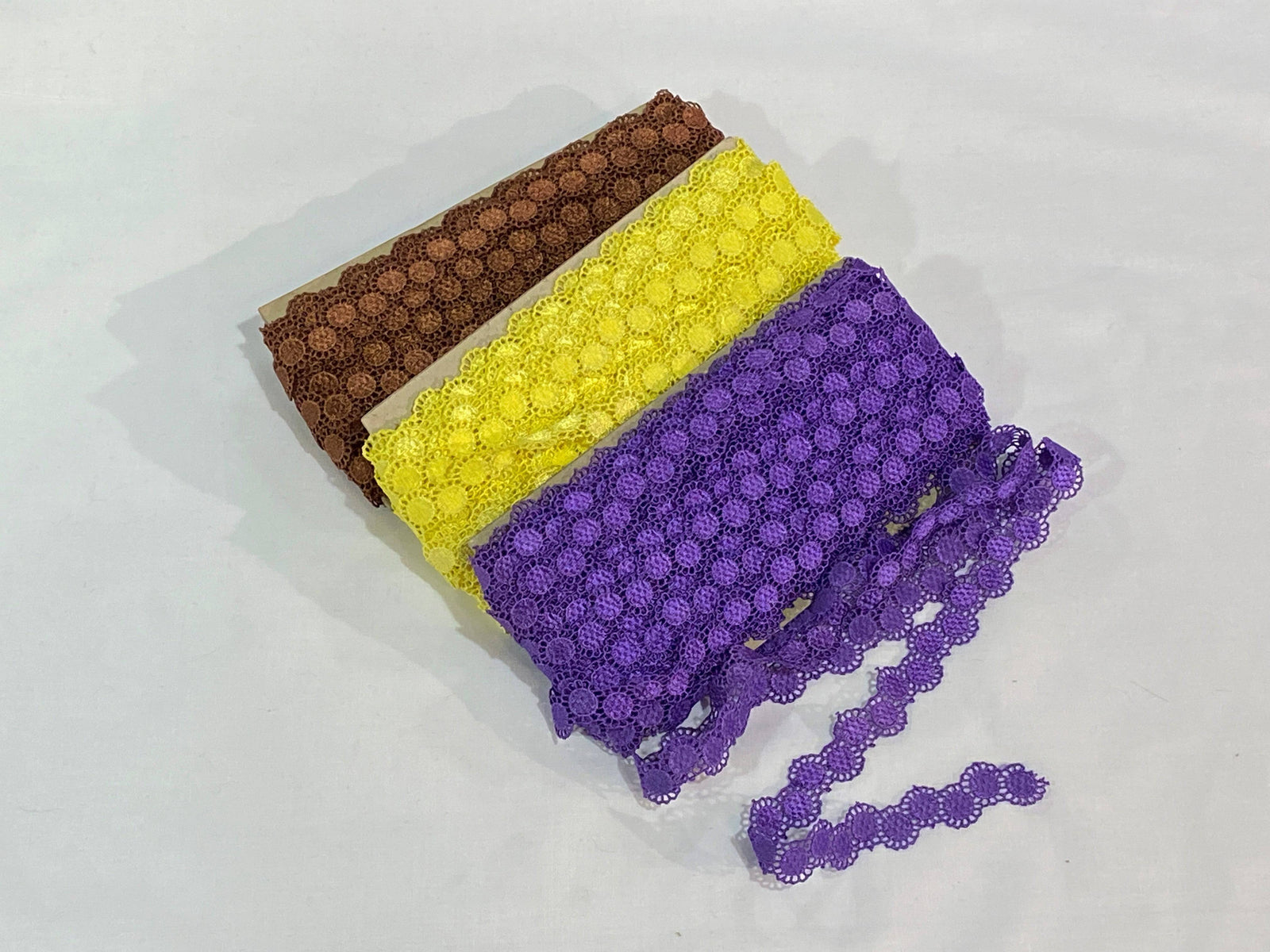 Small Daisy Guipure Lace Trim