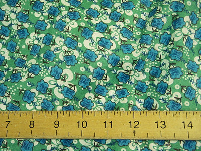 Small Floral Cluster - Poly/Cotton Print