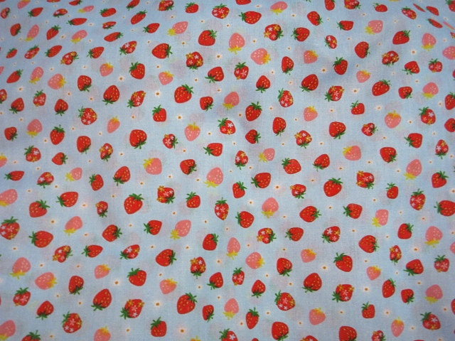 Small Strawberries - Novelty Poly/Cotton Print