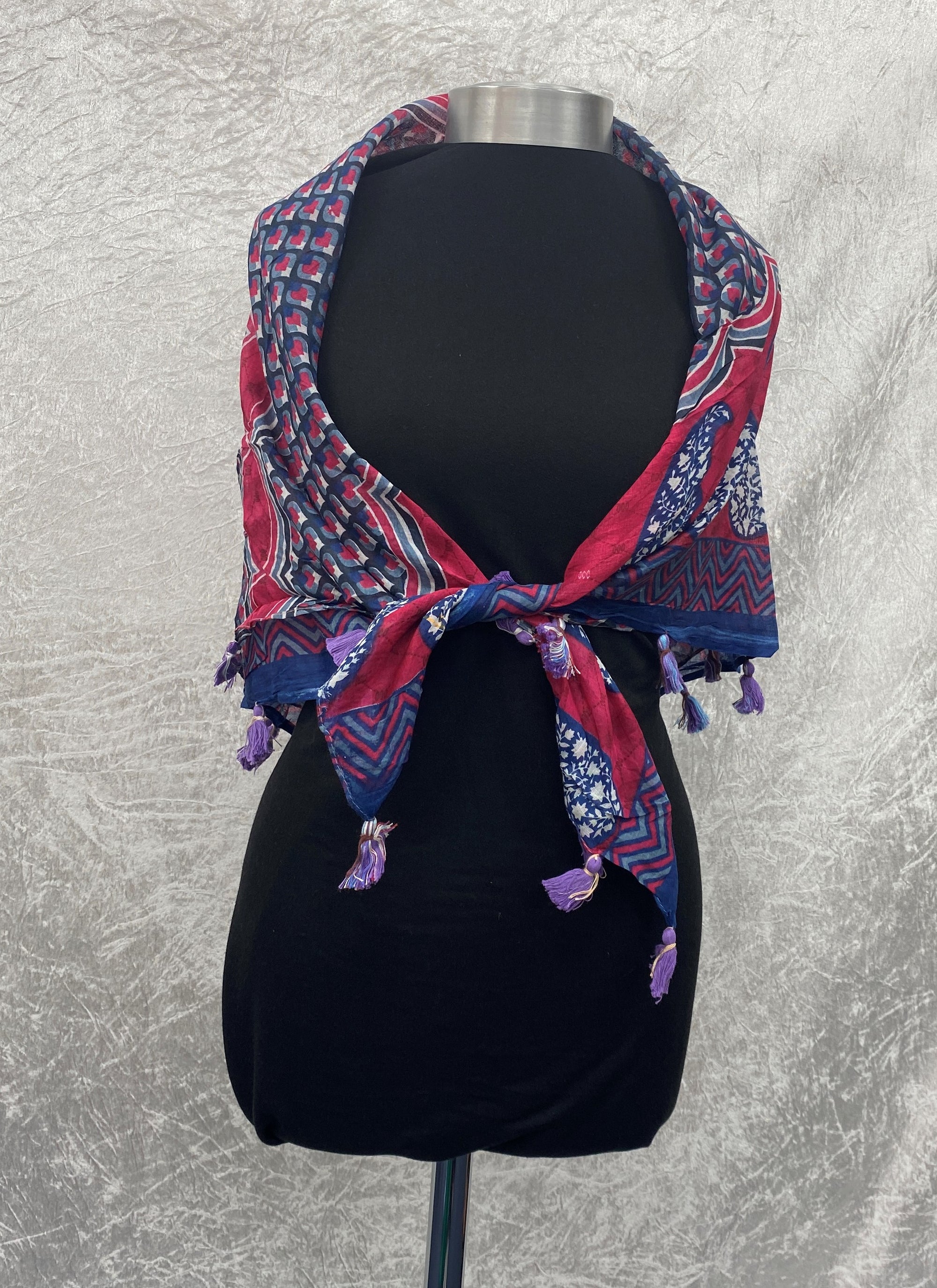 Red/Navy Paisley Teardrop -  Starched Ethnic Square Scarf