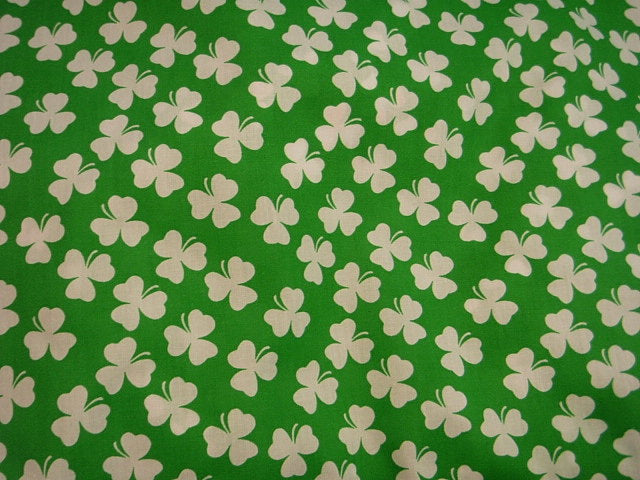 St Patrick's Day Clover - Novelty Poly/Cotton Print